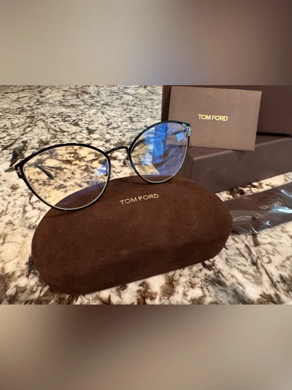 Tom Ford 5573 Eyeglasses 🤓